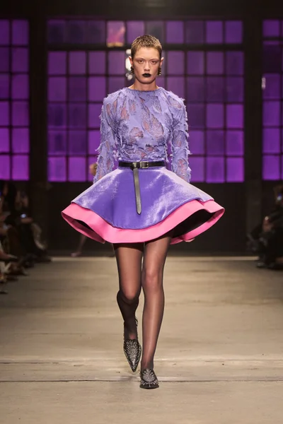 Look 39